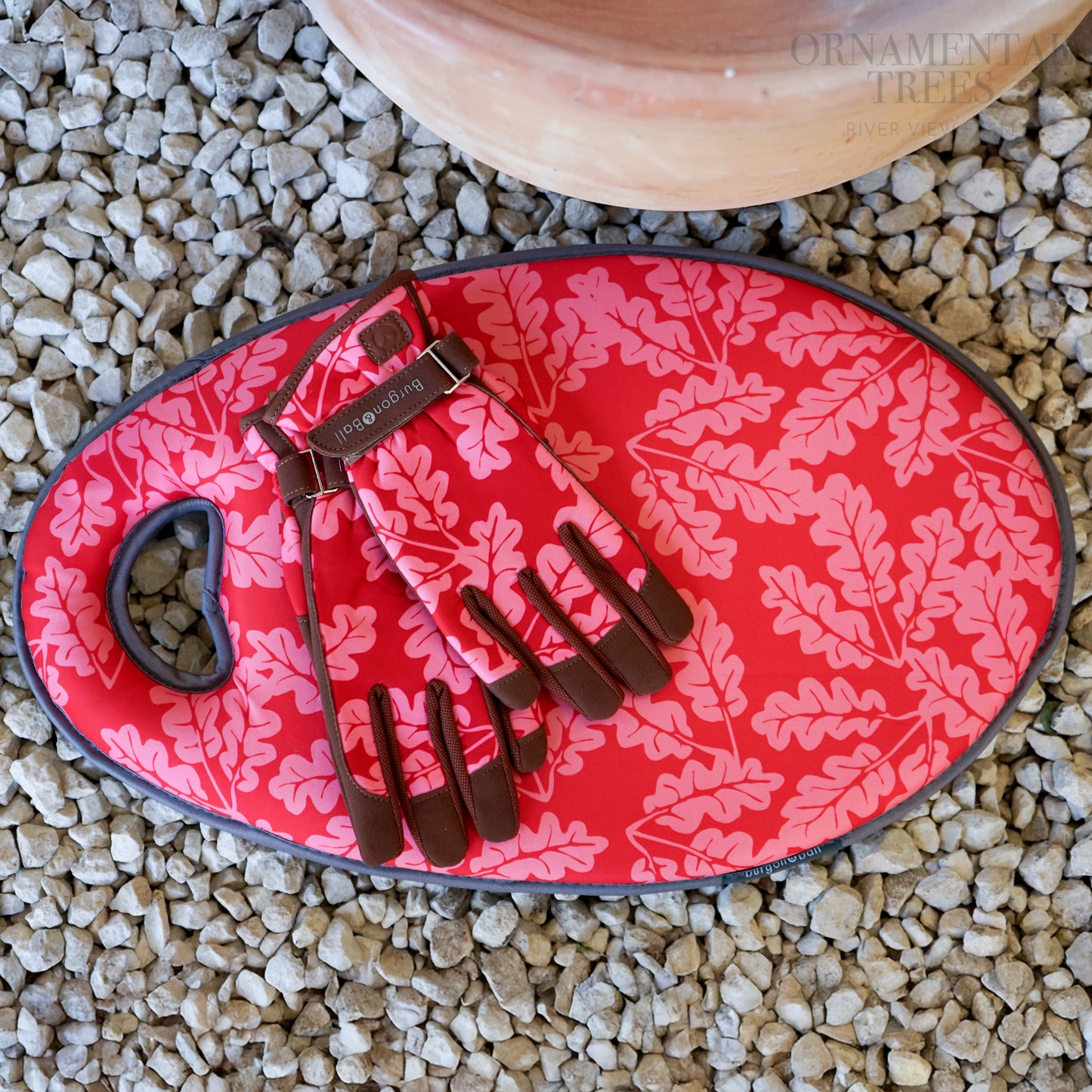 Burgon and Ball Poppy Kneeling Pad and Gloves