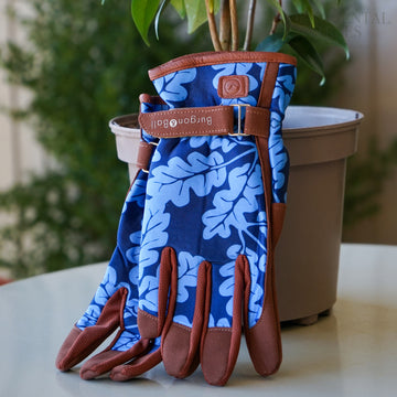 Burgon and Ball Navy gloves